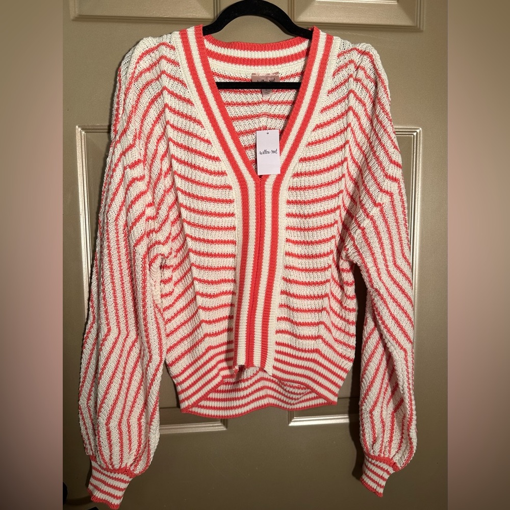 NWT Willow&Root Women’s Deep Sea Coral Lightweight V-neck Sweater Sz L